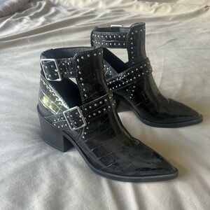 Steve Madden booties